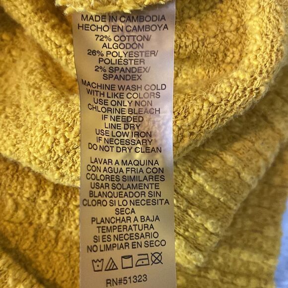 Two By Vince Camuto Goldenrod Cardigan Sweater Medium - Picture 10 of 10